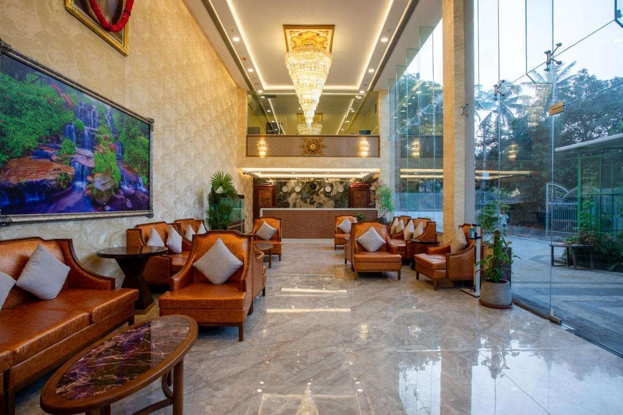 The Avenue Grand Hotel Calangute Exterior photo