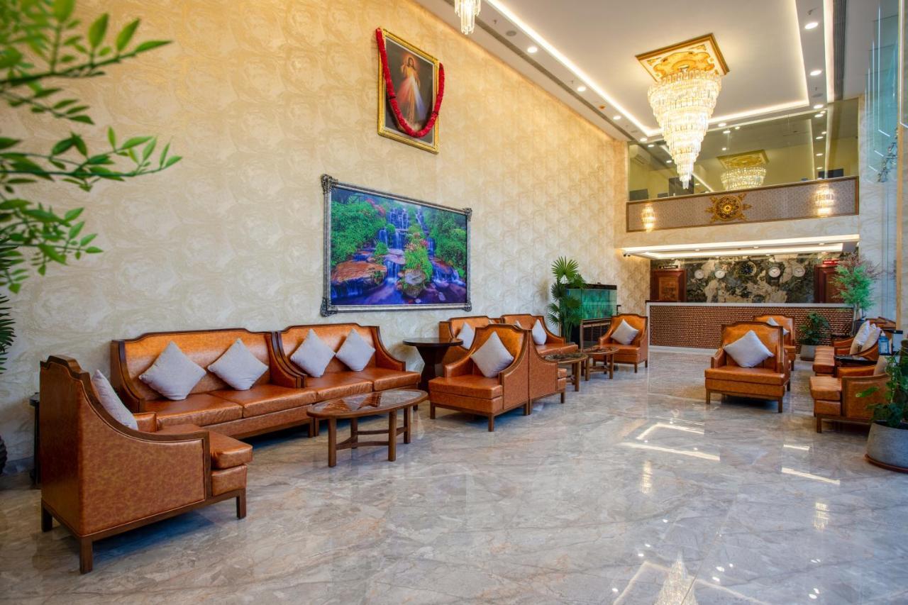 The Avenue Grand Hotel Calangute Exterior photo