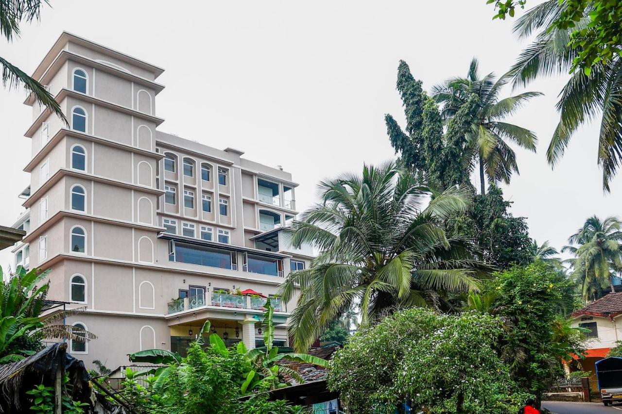 The Avenue Grand Hotel Calangute Exterior photo