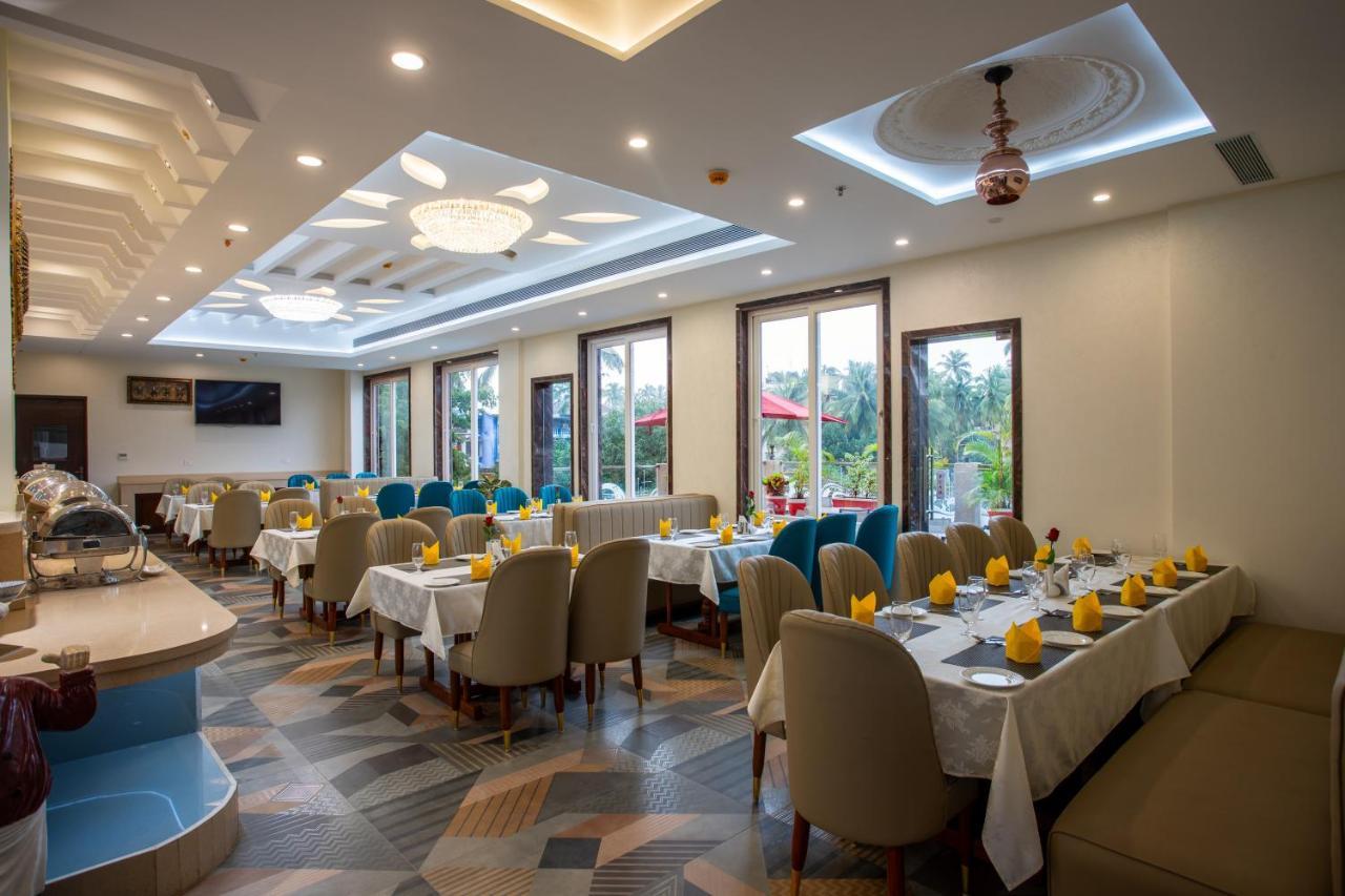 The Avenue Grand Hotel Calangute Exterior photo