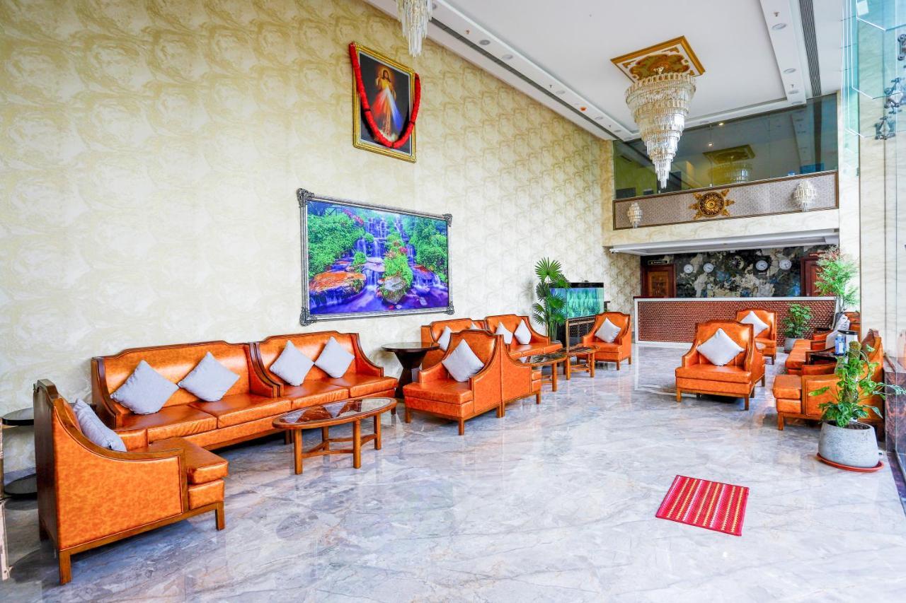 The Avenue Grand Hotel Calangute Exterior photo